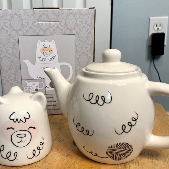 Alpaca 2 piece teapot and cup set. - Picture 3 of 4